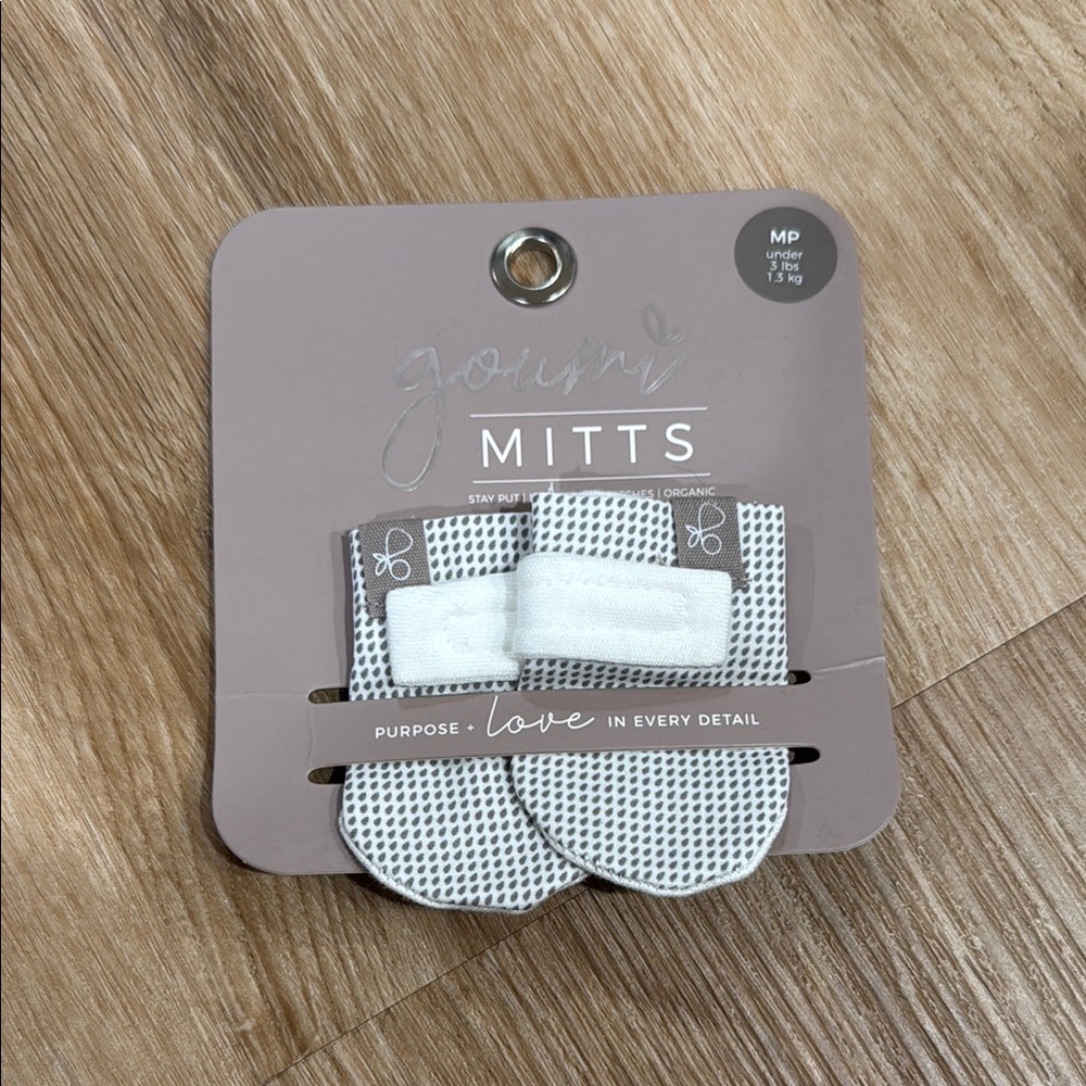 Goumi Kids micropreemie Mitts 17|A1